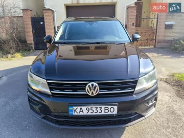 Авто Volkswagen Tiguan 2017 № 7560500