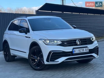 Авто Volkswagen Tiguan 2023 № 7560669