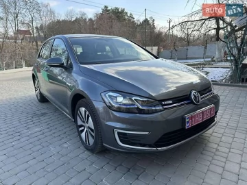Авто Volkswagen E-Golf 2019 № 7560749