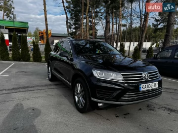 Авто Volkswagen Touareg 2015 № 7560802
