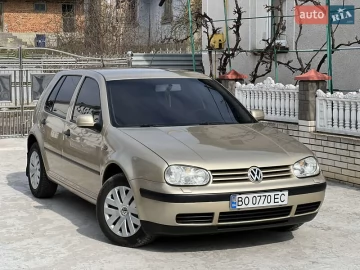 Авто Volkswagen Golf 2002 № 7560828