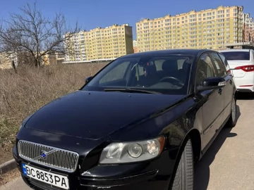 Авто Volvo V50 2007 № 7560834
