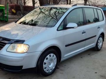 Авто Volkswagen Touran 2004 № 7561105
