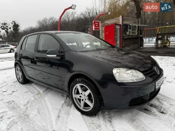 Авто Volkswagen Golf 2005 № 7561118