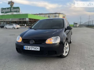 Авто Volkswagen Golf 2005 № 7561901