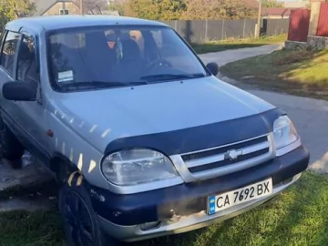 Авто Chevrolet Niva 2005 № 7562171
