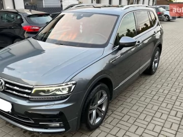Авто Volkswagen Tiguan 2018 № 7562450