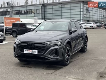 Авто Audi Sq8 E-Tron 2023 № 7562530