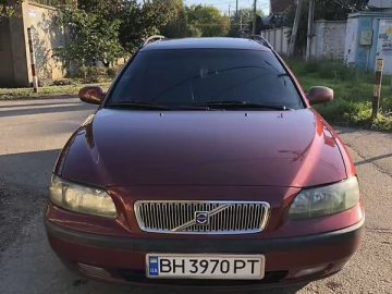 Авто Volvo V70 2002 № 7562951