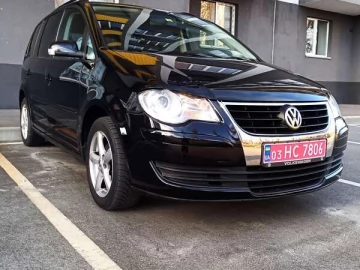 Авто Volkswagen Touran 2008 № 7563046