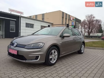 Авто Volkswagen E-Golf 2014 № 7563081