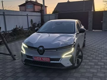 Авто Renault Megane E-Tech Electric 2023 № 7563224