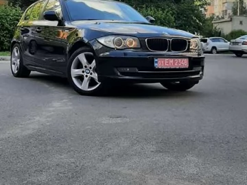 Авто BMW 1 Series 2010 № 7563630