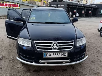 Авто Volkswagen Touareg 2004 № 7564389