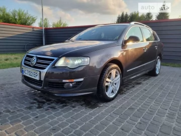 Авто Volkswagen Passat 2010 № 7564397
