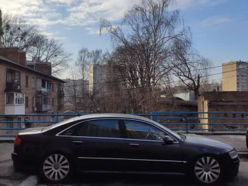 Авто Audi A8 2004 № 7565234