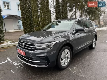 Авто Volkswagen Tiguan 2021 № 7565255
