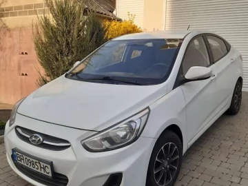 Авто Hyundai Accent 2015 № 7565369