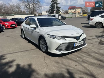 Авто Toyota Camry 2019 № 7565388