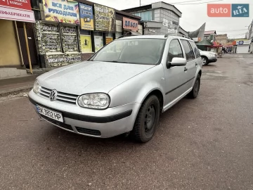 Авто Volkswagen Golf 2000 № 7565452