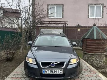 Авто Volvo V50 2011 № 7565722