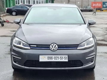 Авто Volkswagen E-Golf 2019 № 7565858