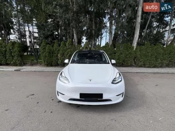 Авто Tesla Model Y 2021 № 7565965