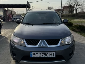 Авто Mitsubishi Outlander Xl 2008 № 7566257