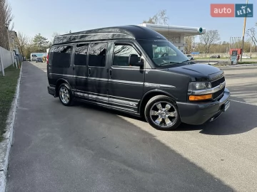 Авто Chevrolet Express 2004 № 7566448