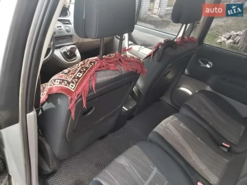 Авто Renault Scenic 2004 № 7566688