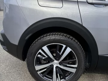 Авто Peugeot 3008 2020 № 7567085