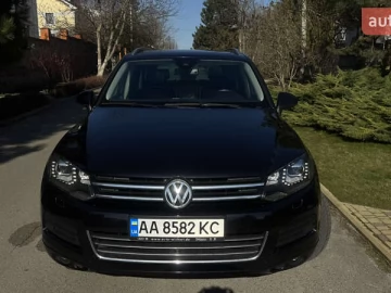 Авто Volkswagen Touareg 2014 № 7567097