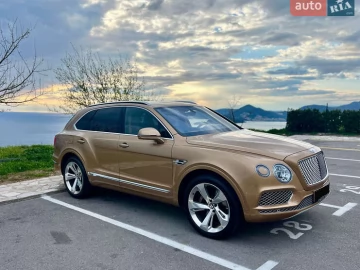 Авто Bentley Bentayga 2017 № 7567124