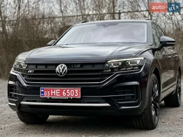 Авто Volkswagen Touareg 2021 № 7567943