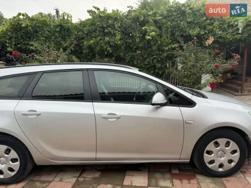 Авто Opel Astra 2012 № 7568280