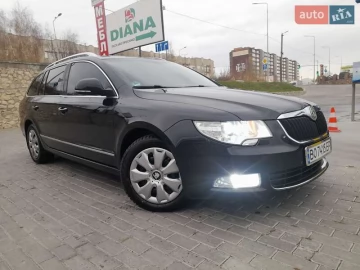 Авто Skoda Superb 2012 № 7568375