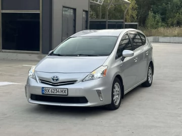 Авто Toyota Prius 2014 № 7568392