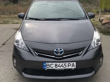 Авто Toyota Prius V 2014 № 7568410