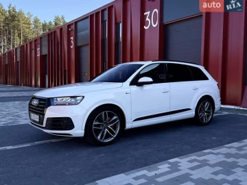 Авто Audi Q7 2017 № 7569301