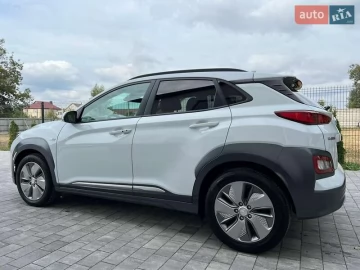 Авто Hyundai Kona Electric 2019 № 7569609