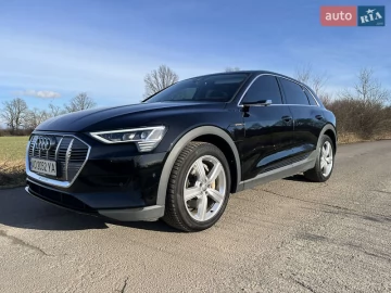 Авто Audi E-Tron 2020 № 7569616