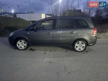 Авто Opel Zafira 2012 № 7570283