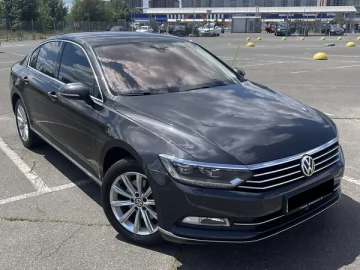 Авто Volkswagen Passat 2018 № 7570390