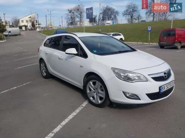 Авто Opel Astra 2011 № 7570511