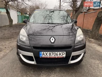 Авто Renault Megane Scenic 2010 № 7571070