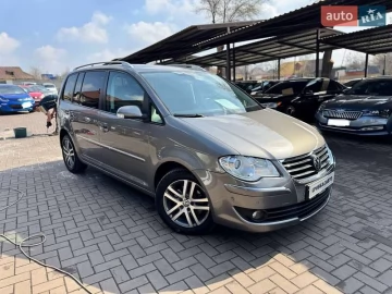 Авто Volkswagen Touran 2007 № 7571093
