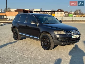Авто Volkswagen Touareg 2004 № 7571400