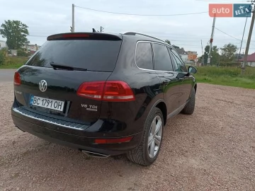 Авто Volkswagen Touareg 2012 № 7571625