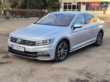 Авто Volkswagen Passat 2018 № 7571636