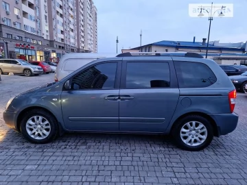 Авто KIA Carnival 2006 № 7571804